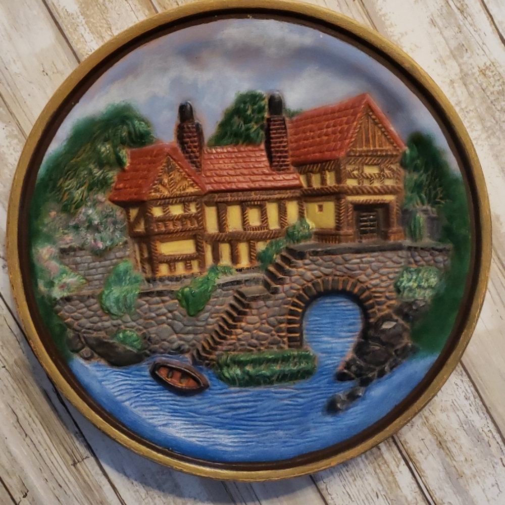 SALE$VINTAGE ROUND 3D LANDSCAPE HANGING